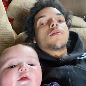 Meet your Posher, Ethan